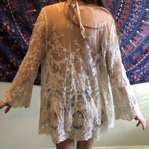 Lace kimono